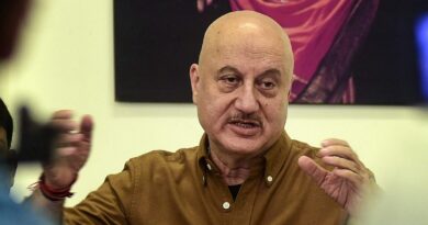 Anupam Kher warns fans of imposter social media accounts on his name: Ignore them
