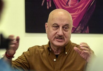 Anupam Kher warns fans of imposter social media accounts on his name: Ignore them