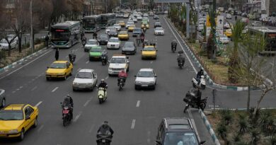 Iran pushes back against Trump ahead of Geneva talks in face of major US military deployment