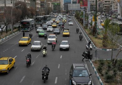 Iran pushes back against Trump ahead of Geneva talks in face of major US military deployment