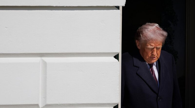 In Iran attack, Trump seeks what he foreswore — regime 