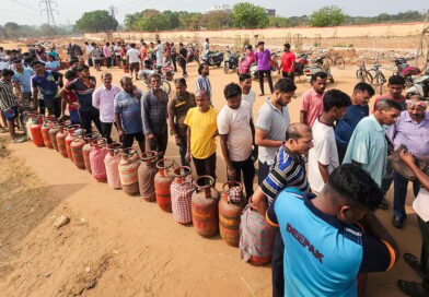 Amid LPG shortage, Odisha govt bans use of coal in roadside hotels