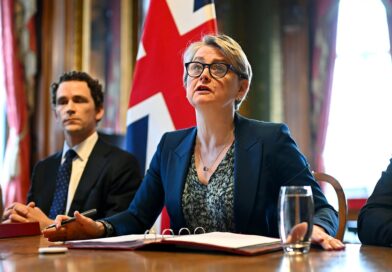 UK pushes for ceasefire extension to Lebanon as Starmer tours Gulf