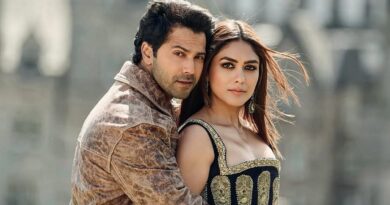 Mrunal Thakur and Varun Dhawan’s look from Hai Jawani Toh Ishq Hona Hai out