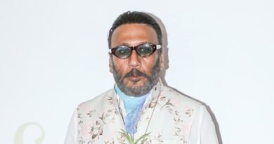 Jackie Shroff pays tribute to Nargis Dutt on her death anniversary