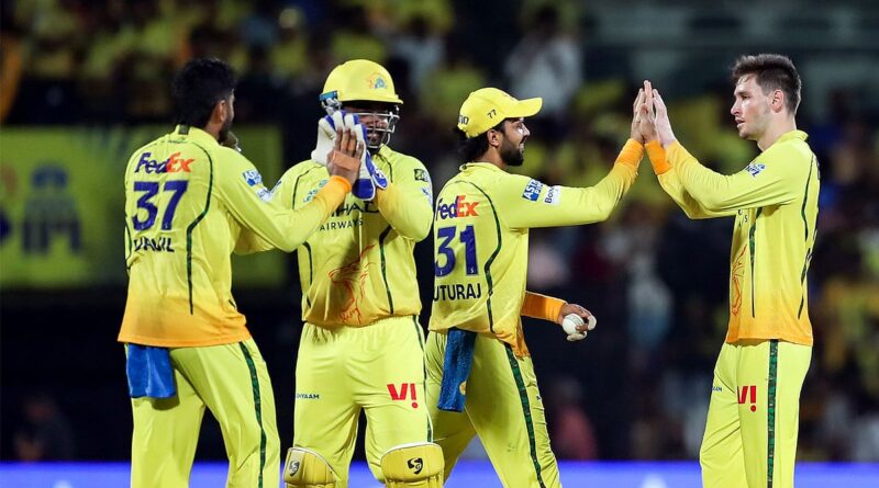 DC vs CSK: Gavaskar warns Chennai against complacency