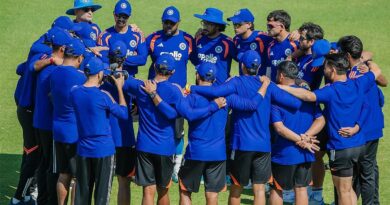India look for partial redemption against spirited Zimbabwe