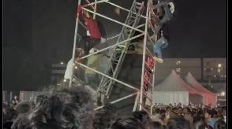 Four injured as sound system collapses at Yash’s ‘Toxic’ pre-release event in Hyderabad